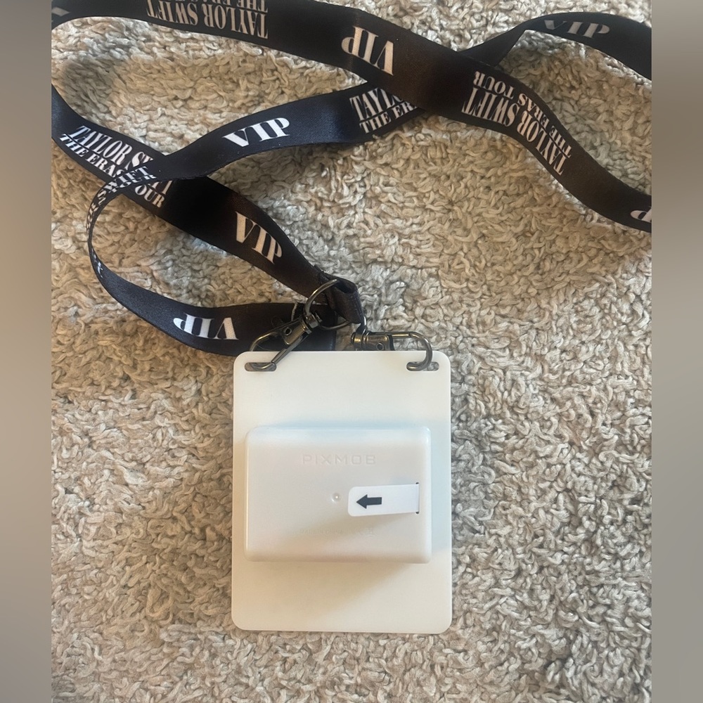 Taylor Swift Eras VIP Merch Box - Picture 5 of 7